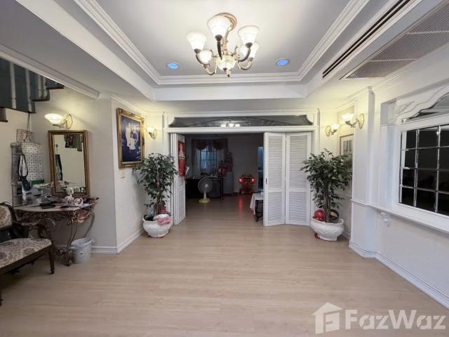 ขาย ทาวน์เฮ้าส์ 4 ห้องนอน ในโครงการ Baan Klangkung Chalamnimit 6685