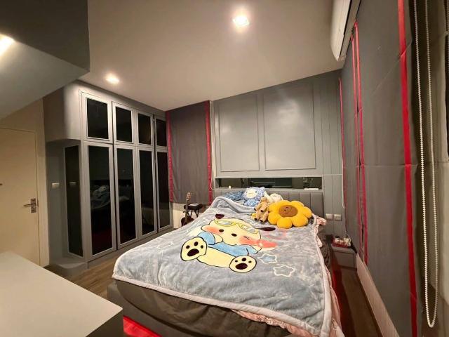 ขายบ้านมัณฑนา Serene Lake land and house ตกแต่งบิ้วอินหรูหราทั้งหลัง H369 T.0946511
