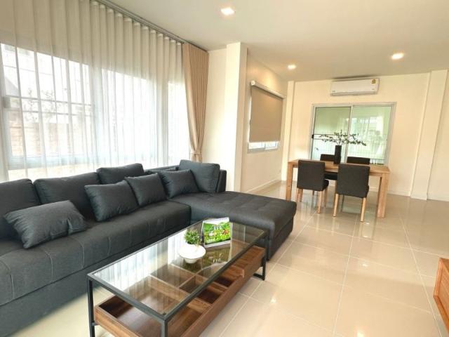ขายบ้านเดี่ยว 2 ชั้น ในโครงการคุณภาพ QHouse วรารมย์ เจริญเมือง โซนสันกำแพง แยกตลาดเจริญเจริญ