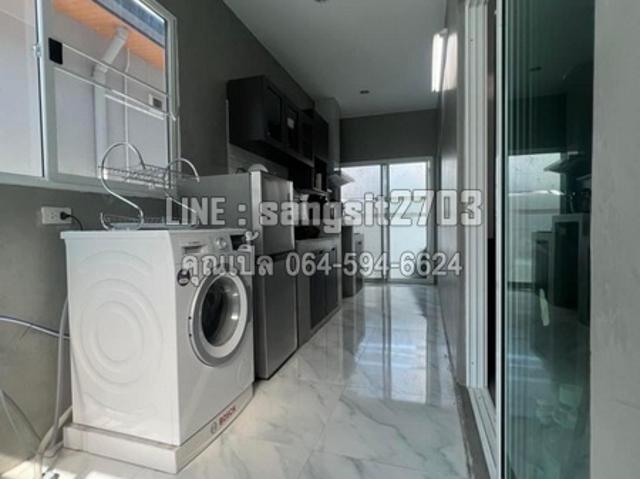 ขายบ้านเดี่ยว หมู่บ้านเดอะเซนโทร วัชรพล 50.1 ตรว. ถ.สุขาภิบาล5 ตกแต่งเฟอร์นิเจอร์ Built in ครบใหม่พร้อมอยู่