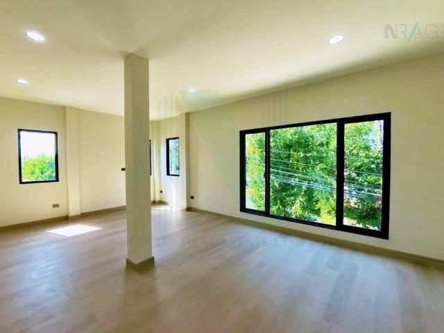 ขายบ้านเดี่ยว โครงการ ชัยพฤกษ์ บางบัวทอง 2 ชั้น 5 ห้องนอน 5 ห้องน้ำ