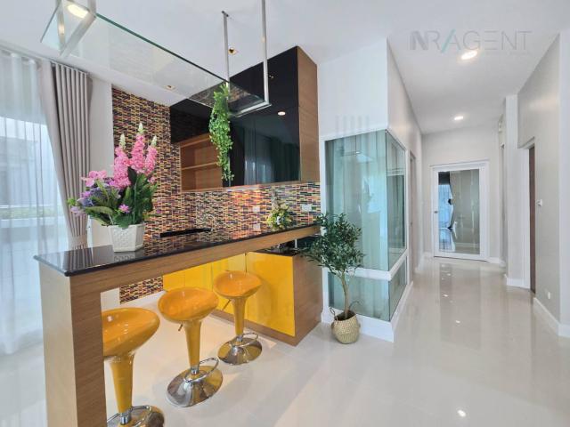 ขายบ้านเดี่ยว โครงการ บางกอก บูเลอวาร์ด เทพารักษ์ วงแหวน 2 ชั้น 4 ห้องนอน 4 ห้องน้ำ