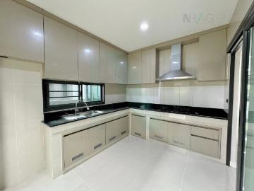 ขายบ้านเดี่ยว โครงการ เศรษฐสิริ จรัญฯ ปิ่นเกล้า 2 2 ชั้น 4 ห้องนอน 4 ห้องน้ำ