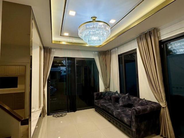 ขายบ้านเดี่ยว โครงการ แกรนด์ บริทาเนีย ราชพฤกษ์ พระราม 5 2 ชั้น 3 ห้องนอน 3 ห้องน้ำ