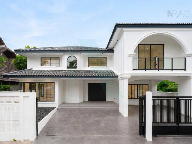 ขายบ้านเดี่ยว โครงการ หมู่บ้านถาวรนิเวศน์ 1 2 ชั้น 4 ห้องนอน 4 ห้องน้ำ
