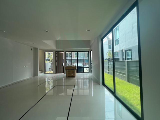 ขายบ้านเดี่ยว โครงการ นิว คอนเน็กซ์ เฮาส์ ดอนเมือง 3 ชั้น 3 ห้องนอน 4 ห้องน้ำ