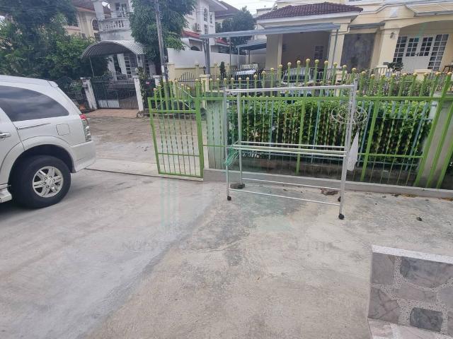 ขายบ้านเดี่ยว โครงการ วรารมย์ เพชรเกษม 81 2 ชั้น 3 ห้องนอน 2 ห้องน้ำ