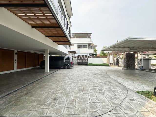 ขายบ้านเดี่ยว ปรีชา 1 ปิ่นเกล้า / 7 ห้องนอน #HRP1038