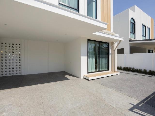 ขายบ้านเดี่ยวสองชั้น นอกโครงการ ทำเลโรงเรียนนานาชาติ #C7MG100911