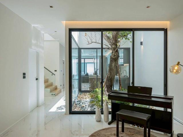 ขาย |, บ้านดีไซน์โมเดิร์นสวยโดดเด่น แต่งครบพร้อมอยู่ T.0946511