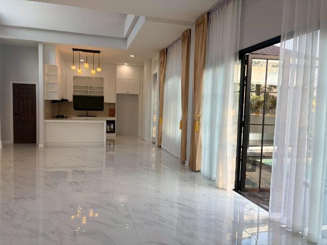 ขายบ้านพลูวิลล่า Victoria Pool Villa สารภี เชียงใหม่ สไตล์ยูโรเปียนคลาสสิก