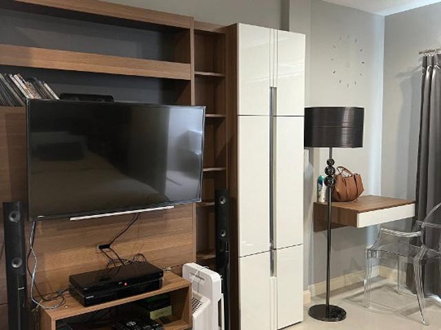 ขายบ้านพร้อมเฟอร์นิเจอร์ ในหมู่บ้านใกล้เมืองเชียงใหม่ เดินทางไปสนามบิน เซ็นทรัลแอร์พอร์ต 10 นาที SW001373