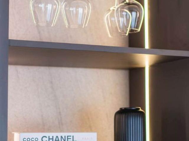 ขายบ้านพูลวิลล่า สไตล์ Modern Luxury Style เดินทางสะดวก ติดวงแหวนรอบ 2