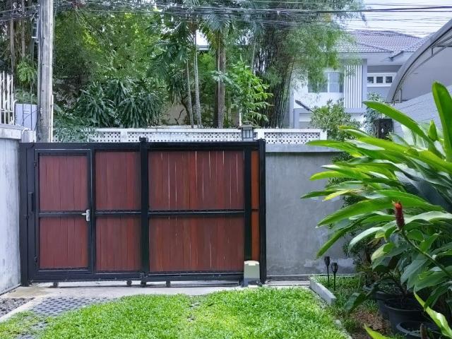 ขายบ้านเอกมัย 10 ปรีดี 25 สุขุมวิท 71 House sale Ekkamai Sukhumvit ที่ดิน 32.9 ตร.ว ใกล้ BTS เอกมัย พระโขนง ใกล้ Vilazzo ทองหล่อ 087 9074