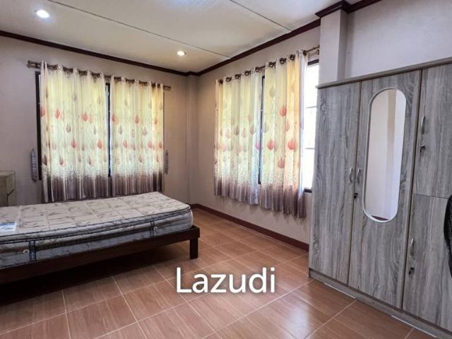 ขายบ้าน 2 หลัง 6 ห้องนอน ใกล้กับเมืองเชียงราย