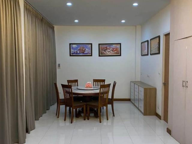 ขาย บ้าน 4 ห้องนอน 5 ห้องน้ำ มีห้องน้ำในตัวทุกห้อง แม่เหียะ อ.เมืองเชียงใหม่ T.0946511