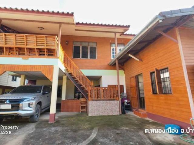 ขายด่วน! บ้าน 2 ชั้น 49 ตรว. พื้นที่กว้าง ใกล้ รร.หนองเมือง อ.บ้านหมี่ จ.ลพบุรี