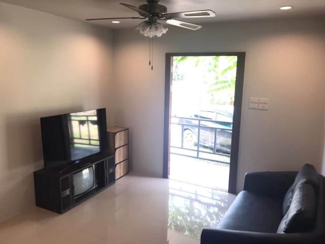 ขายด่วน! บ้านเดี่ยวสารภี ที่ดิน 140 ตร.ว. ต่ำกว่าราคาประเมิน ใกล้แยกป่าแดด 063 664 9