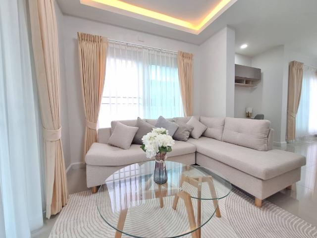 ขายด่วน! บ้านเดี่ยวอรสิริน 6 รีโนเวทใหม่ทั้งหลัง พร้อมเข้าอยู่ T. 063 6649