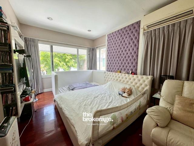 ขายด่วน บ้านเดี่ยว 3 ชั้น แกรนด์บางกอก บูเลอวาร์ด ถ.รัชดา รามอินทรา 90 ตรว. 374 ตรม. 5 ห้องนอน 5 ห้องน้ำ 17.5 ลบ. LINE: @thebrokerage