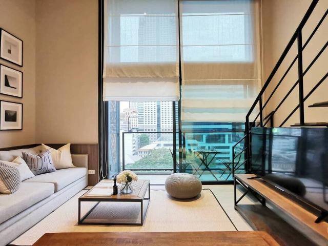ขายด่วน! The Loft Silom, 1 ห้องนอน loft, 1 ห้องนอน, ชั้นสูง, ทำเลดี! Code C20221202, แต่งครบ, ราคาพิเศษ!