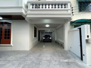 ขาย ให้ เช่า ทาวน์โฮม สุดคุ้ม! เจริญนคร 34 Renovate ใหม่ทั้งหลัง 3 ชั้น 36 ตรว