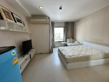ขายห้องสตูดิโอ ขนาด 22 ตรม ตึก B ชั้น 6 ราคา 2.15 ล้าน