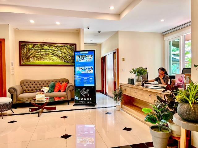 ขายคอนโด Hillside Residence เขาใหญ่ ชั้น 5 หรูใหม่สวย 80 ตรม. วิวสวย อากาศดี พร้อมอยู่อาศัย ห้อง 369/70 RB504