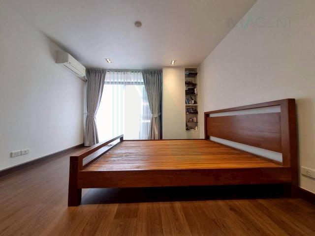 ขายคอนโด กรีนพอยท์ สีลม อาคาร 1 ชั้น 5 2 ห้องนอน ขนาด 63 ตรม ใกล้ โรงพยาบาล กรุงเทพคริสเตียน