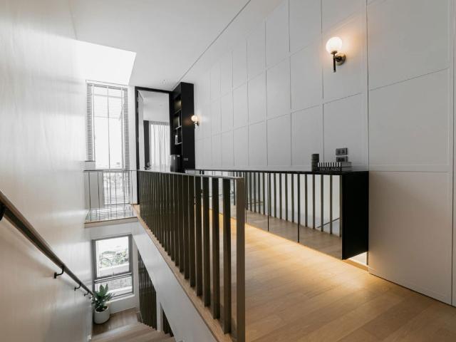 ขาย LUXE 35, Luxury Townhome 3 ห้องนอน พร้อมเข้าอยู่ ติดต่อไลน์ @bktasset หรือโทร 095 325 8
