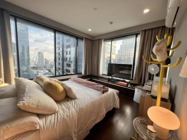 ขาย M Silom ห้องสวย วิวเมือง พื้นที่กว้าง เดินทางสะดวก I Code DS1380 Line: @Dstay