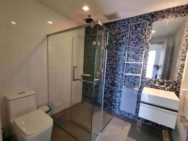 ขายพร้อมผู้เช่า! The Room Sathorn TanonPun, 2 ห้องนอน, 2 ห้องน้ำ, ชั้นสูง 22+, ตกแต่งสไตล์โมเดิร์น! Code C20230600 แต่งครบ, ราคาพิเศษ!