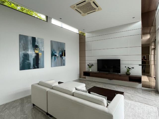 ขาย | Pool Villa ชั้นเดียว พร้อมสระว่ายน้ำส่วนตัว บ้านหรูทำเลศักยภาพ ใกล้โรงเรียนนานาชาติ #CHD101833