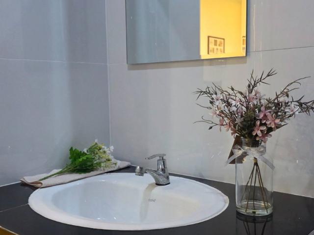 ขาย ศรีอนันต์คอนโด ห้องรีโนเวทใหม่,ใกล้เซ็นทรัลเฟสเชียงใหม่ 800ม