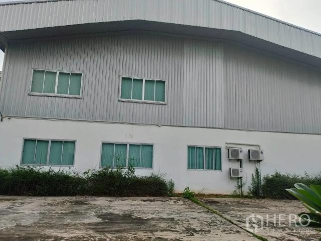 ขาย โรงงาน 2400 ตรม ลาดหลุมแก้ว ปทุมธานี