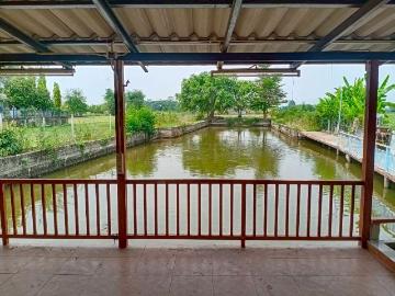 ขายขาดทุน บ้าน 3 หลังใหญ่ พร้อมที่ดิน 1 ไร่ 2 งาน 87 ตรว ตำบลสันติสุข ดอยหล่อ เชียงใหม่ บรรยากาศดี