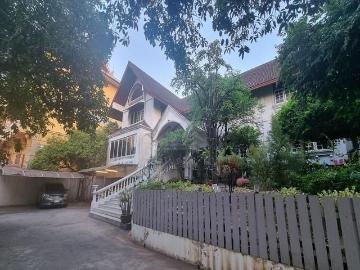 ขายขาดทุน บ้านเดี่ยว ขนาดใหญ่ 242 ตร.วา ซอยบางแวก 9 ใกล้ The Circle รพ.พญาไท 3