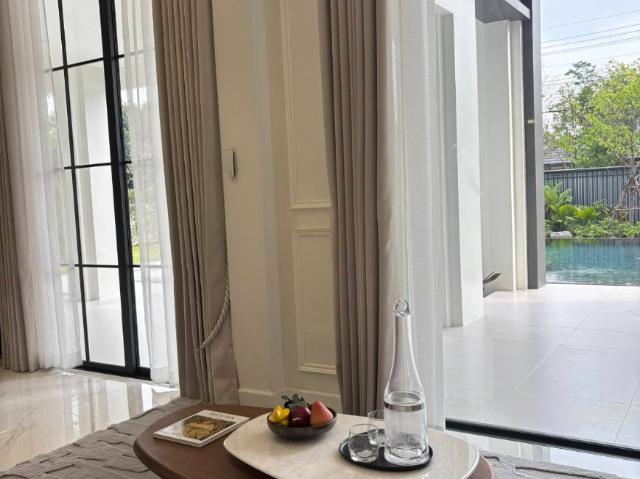 ขายPool Villa สองชั้น บ้านในโครงการ ระบบรักษาความปลอดภัยอย่างดี 6 ห้องนอน 7 ห้องน้ำ #C5MG100757