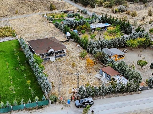 K.kazan Gyo'dan Kayı Mah. 1000 M2 Üzerine Kurulu 3+1 Villa