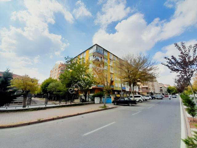Kılıçaslan Farabi Cad. 3+1 Daire