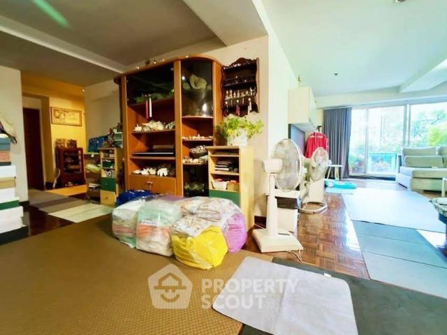 ใกล้ BTS ศาลาแดงเพียง 100 ม. | 3 ห้องนอน 232 ตร.ม. Silom Park View Condominium ID 2788