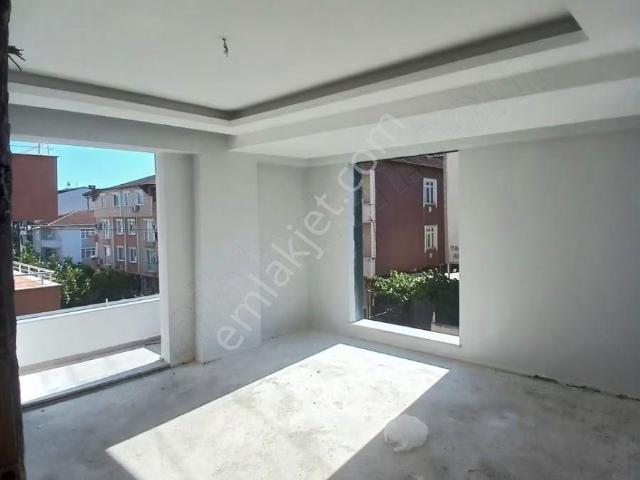 Kılıç Grup Asansörlü Yerden Isıtmalı Güzel Konumda Satılık Daire