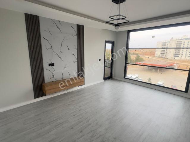 Kılıç Group Tan Satılık Ulucami Mah Mardin Yolu Üzerinde 2+1 Ultra Lüks Sıfır Daire