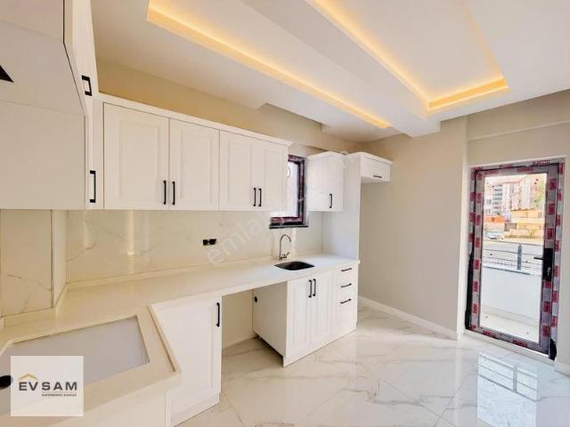 Kışla Mh 3+1 125m2 Y.giriş Ebv Banyolu Yerdn Isıtmalı Lüx Daire