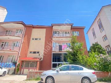 Kılavuz'da Şehitler Bölge Parkı Karşısında 4+1 Kiralık Daire