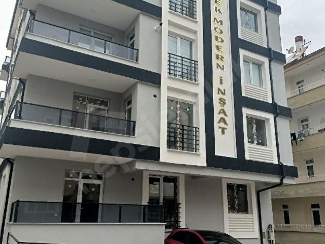 Kırşehir merkez medrese mah.satilik daire