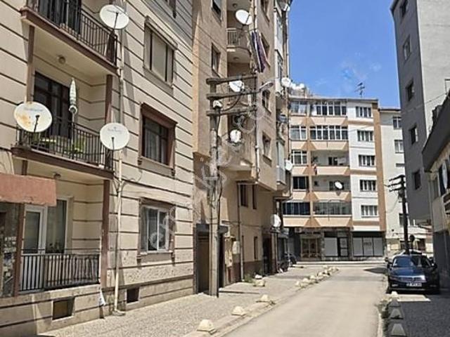 Kırım Caddesi Yakınında 2+1 115m2 Satılık Daire