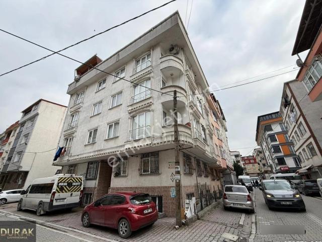 Kıraç İstiklal Mah'de 2+1 95 M² Balkonlu İskanlı Fırsat Arakat