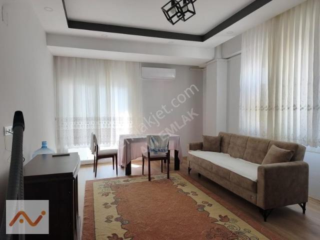 Kırcaali Cad. Merkezi Konumda 1+1 Eşyalı Daire