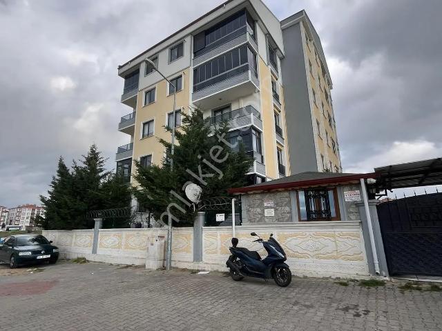 Kırklareli Merkez Atatürk Mah Çift Balkon&banyo Kiralık 2+1daire